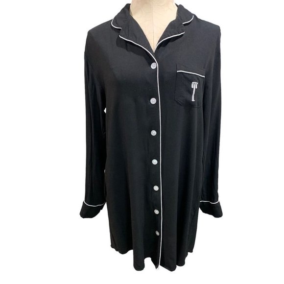 One Size Women's Monogram "T" Night Shirt Bridesmaid Button Up - Picture 7 of 8